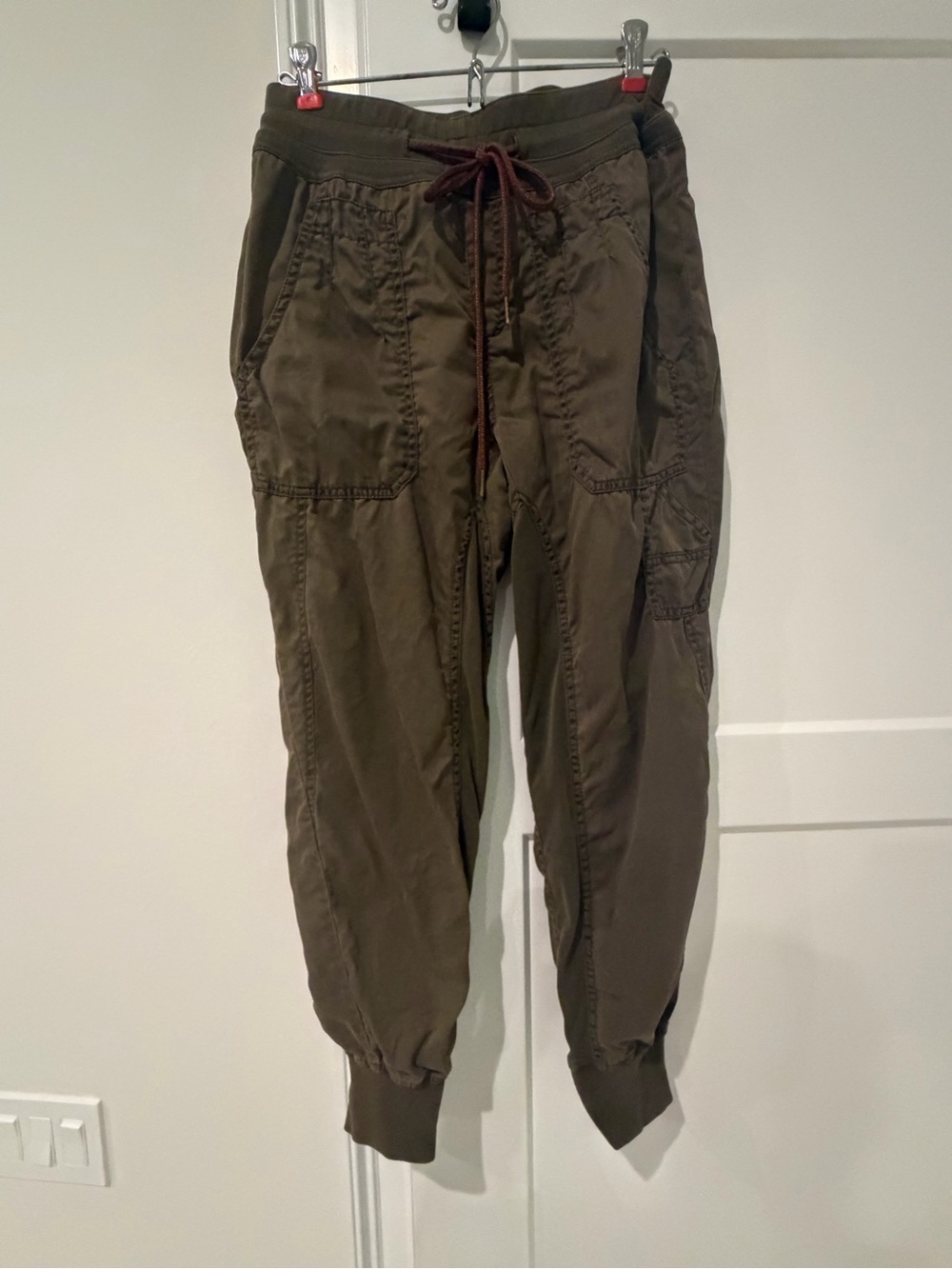 Anthropologie Women’s Olive Green Jogger Pants with Drawstring